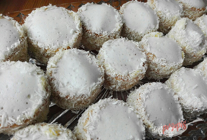 Przepis Kokosowi Eskimosi - polarne ciasteczka świąteczne