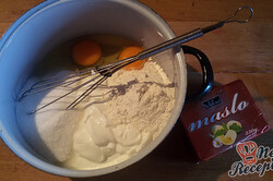 Przygotowanie przepisu Fantastyczny krem do tortów, który smakuje jak lody, krok 2