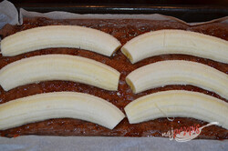 Przygotowanie przepisu Bananowe ciasto z wiórkami czekoladowymi, krok 3
