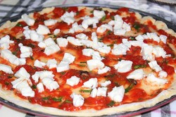 Przygotowanie przepisu Chrupiąca pizza z płatków owsianych bez drożdży, krok 7