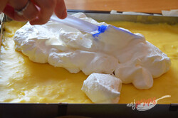 Przygotowanie przepisu Kremowe lodowe ciasto, krok 8