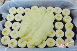Przygotowanie przepisu Fenomenalne bananowo-czekoladowe ciasto, krok 6