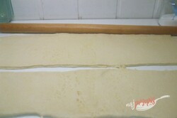 Przygotowanie przepisu Maślane croissanty z budyniem waniliowym/czekoladowym, krok 1