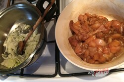 Przygotowanie przepisu Kawałki kurczaka w kremowym sosie musztardowym, krok 3
