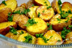 Przygotowanie przepisu Pieczone ziemniaki z francuskim sosem, krok 10