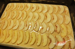 Przygotowanie przepisu Doskonałe i pyszne ciasto z jabłkami, krok 1