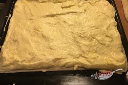 Przygotowanie przepisu Fałszywe ciasto francuskie z kremem, krok 7