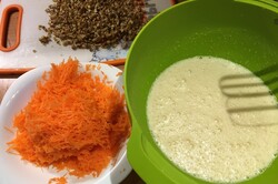 Przygotowanie przepisu Tort marchewkowy ZAJĄCZEK, krok 3