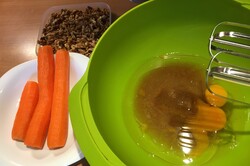Przygotowanie przepisu Tort marchewkowy ZAJĄCZEK, krok 2