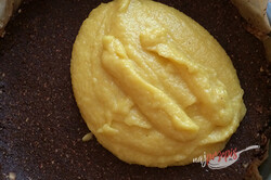 Przygotowanie przepisu FITNESS tort bez pieczenia o smaku mango, krok 6