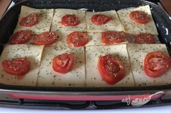 Przygotowanie przepisu Zapiekane tosty pizza z szybkim i łatwym przygotowaniem, krok 10