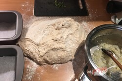 Przygotowanie przepisu Domowy chleb cebulowy, krok 8