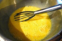Przygotowanie przepisu Szybki zapiekany omlet, krok 4