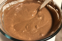 Przygotowanie przepisu Bombowy czekoladowy deser bez mąki, który dosłownie rozpływa się w ustach, krok 9
