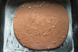Przygotowanie przepisu Wspaniałe jabłkowe ciasto z polewą czekoladową, krok 4