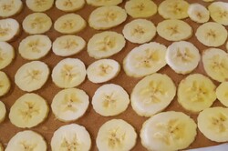 Przygotowanie przepisu Ciasto bananowe bez pieczenia - hit nadchodzącego lata, krok 3
