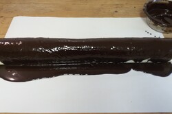 Przygotowanie przepisu Najprostsza rolada czekoladowa, krok 8