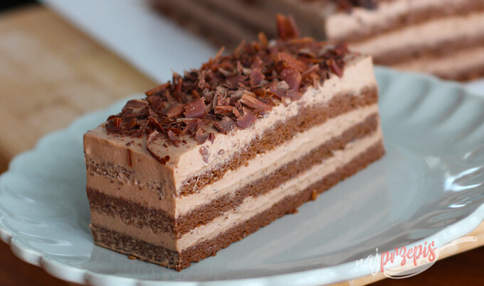 Przepis Bombowy czekoladowy deser bez mąki, który dosłownie rozpływa się w ustach
