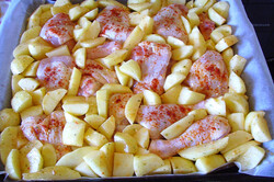Przygotowanie przepisu Pieczony kurczak z ziemniakami 2 w 1, krok 1