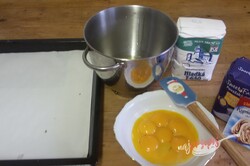 Przygotowanie przepisu Ciasto ponczowe jak z cukierni, krok 1